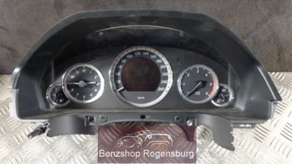 Mercedes-Benz W212 E-Klasse Kombiinstrument Tacho A2129002509