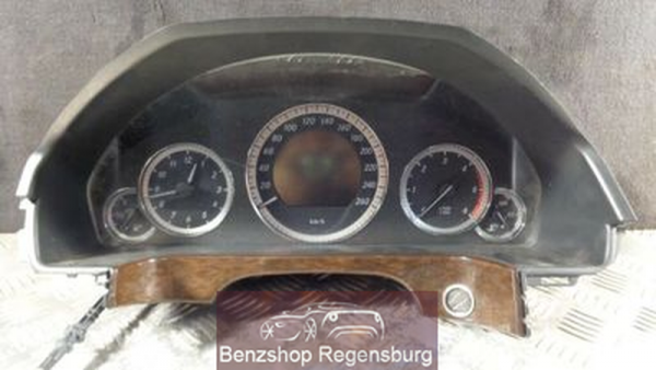 Mercedes-Benz W212 E-Klasse Tacho Kombiinstrument A2129000508