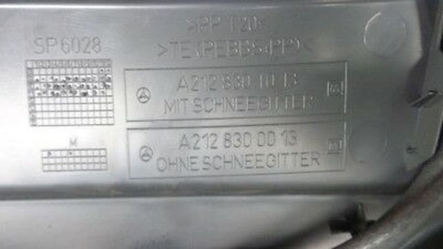 Mercedes W212 Abdeckung E-Klasse Wischergestänge A2128301013